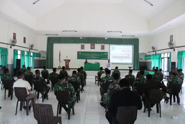 Komunikasi Informasi P4GN dan Pemberdayaan Mayasyarakat melalui Tes Urine Anggota Kodim 0811 Tuban